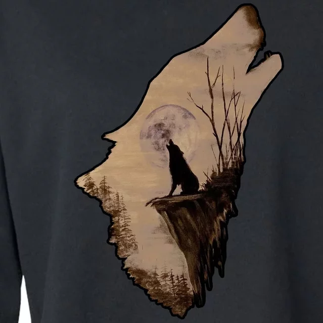 Wolf Howling Alone Cropped Pullover Crew