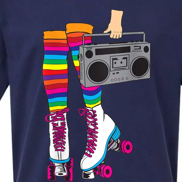 Womens Retro Rollerskates 80's Roller Disco Skating Girl Gift Sueded Cloud Jersey T-Shirt