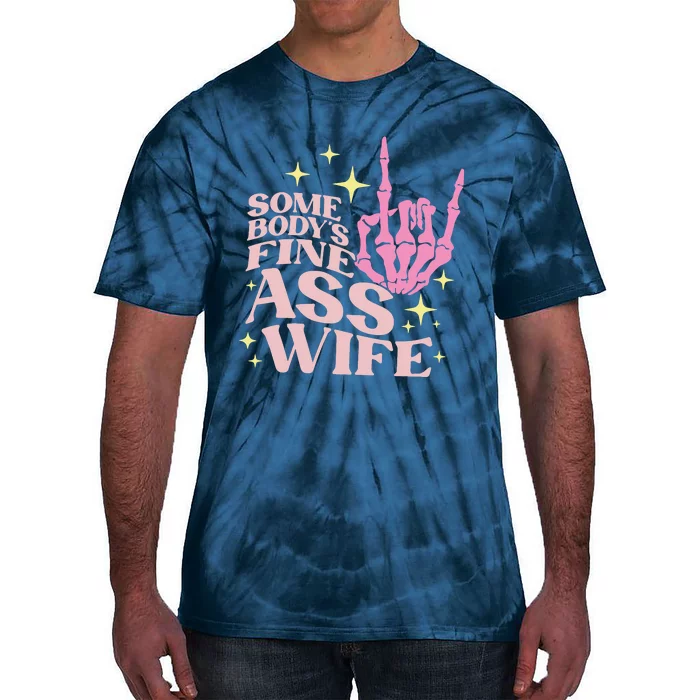 Women Somebody's Fine Ass Wife Retro Skeleton Hand Witchy Tie-Dye T-Shirt