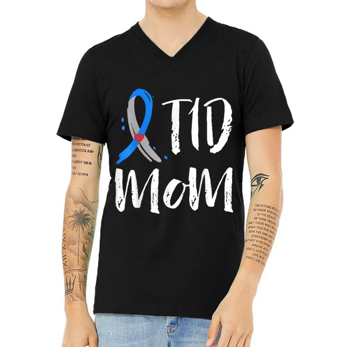 Wo T1D Mom Shirt Type 1 Diabetes Awareness V-Neck T-Shirt