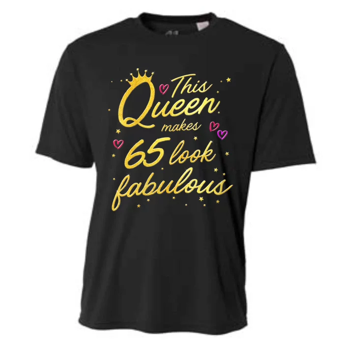 Wo This Queen Makes 65 Look Fabulous 65th Birthday Cooling Performance Crew T-Shirt