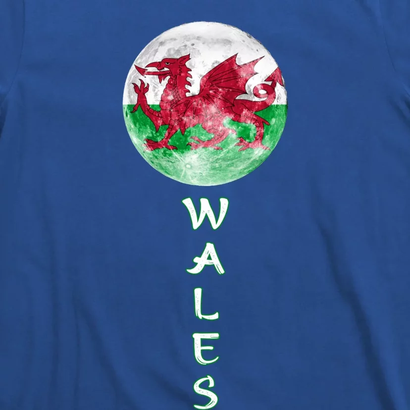 Wales Uk Flag Moon Pride Wales Uk Funny Gift Love Wales Souvenir Gift T-Shirt