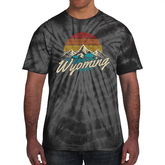 Wyoming Vintage Mountains Bison American Buffalo Gift Tie-Dye T-Shirt