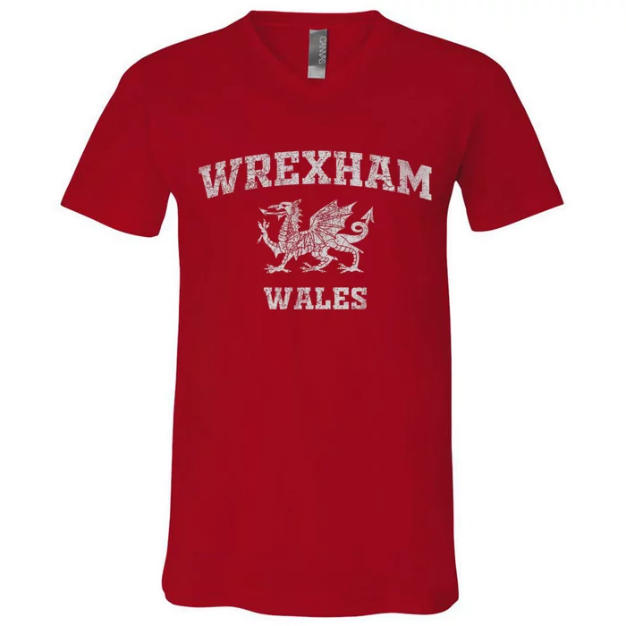 Wrexham Wales Retro Vintage Country Classic Hometown Dragon Flag Wales V-Neck T-Shirt