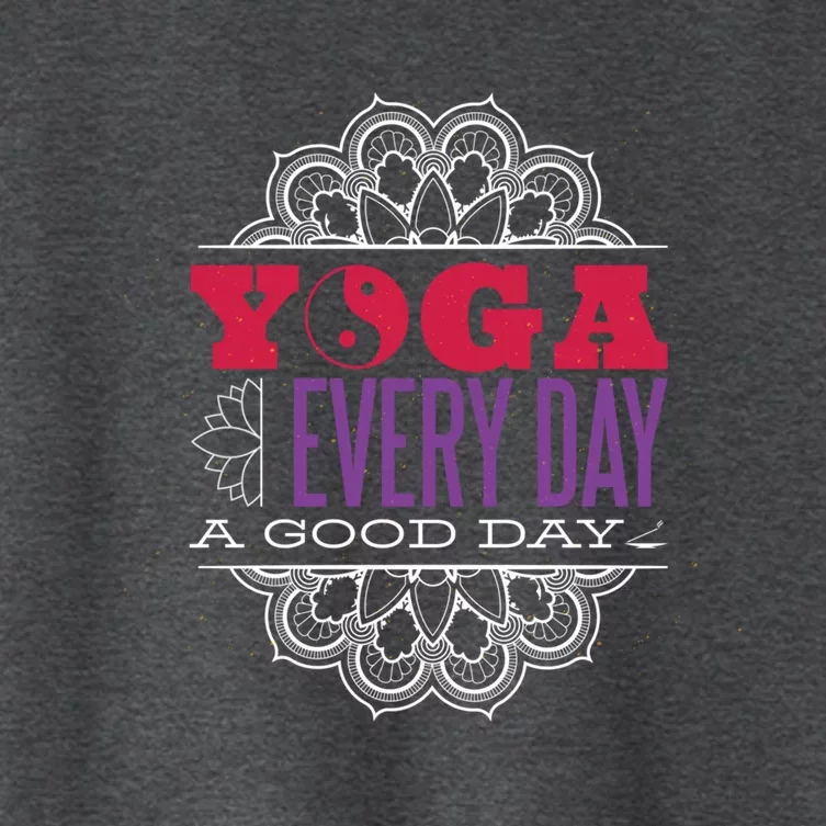 Wo Yoga Good Day Workout Positive Vibes Namaste Gift Women's Crop Top Tee