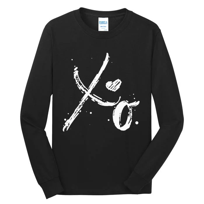 XO Hugs & Kisses Valentines Distressed Heart Love Tall Long Sleeve T-Shirt