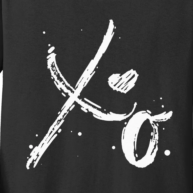 XO Hugs & Kisses Valentines Distressed Heart Love Kids Long Sleeve Shirt