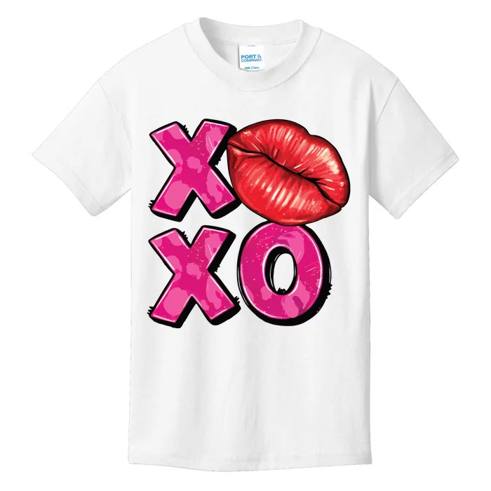 Xoxo Lips Kiss Valentines Day Kids T-Shirt