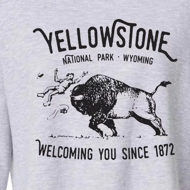 Yellowstone Bison Toss National Park Wyoming Cropped Pullover Crew