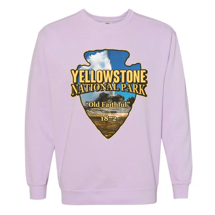 Yellow Stone National Park Old Faithful 1872 Arrow Head Garment-Dyed Sweatshirt