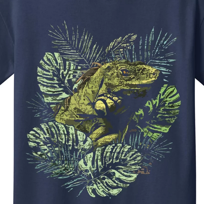 Zoo Keeper Lizard Lover Gift Iguana Kids T-Shirt