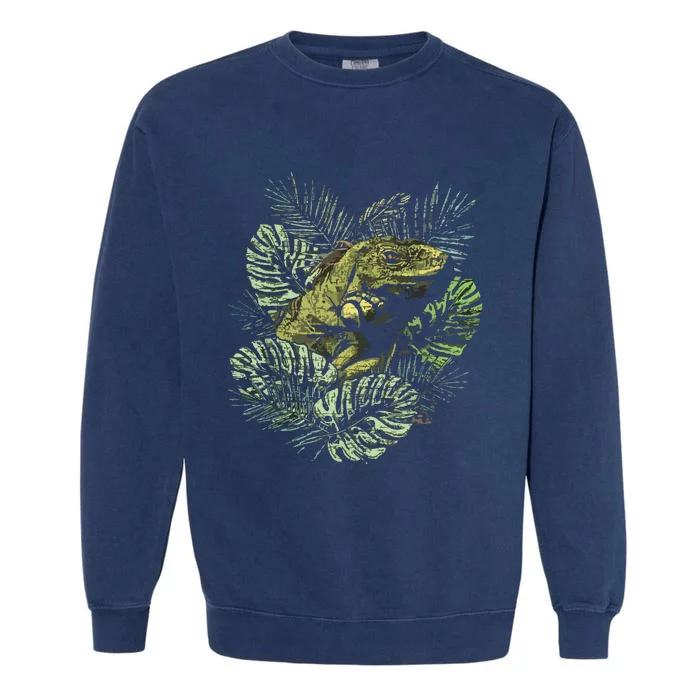 Zoo Keeper Lizard Lover Gift Iguana Garment-Dyed Sweatshirt