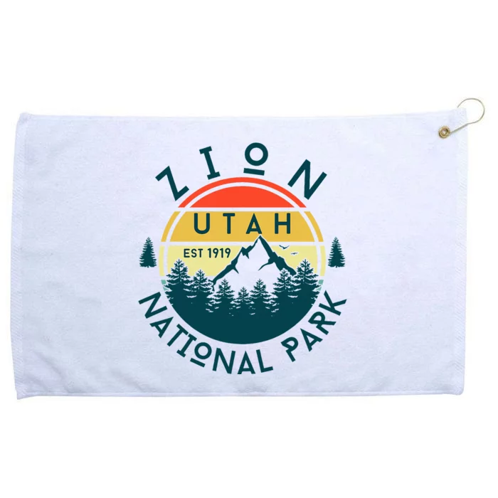 Zion National Park Utah Nature Hiking Outdoors Grommeted Golf Towel