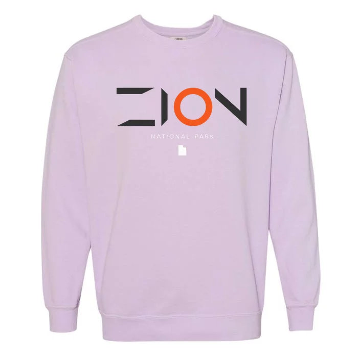 Zion National Park Utah Tonal Retro Garment-Dyed Sweatshirt