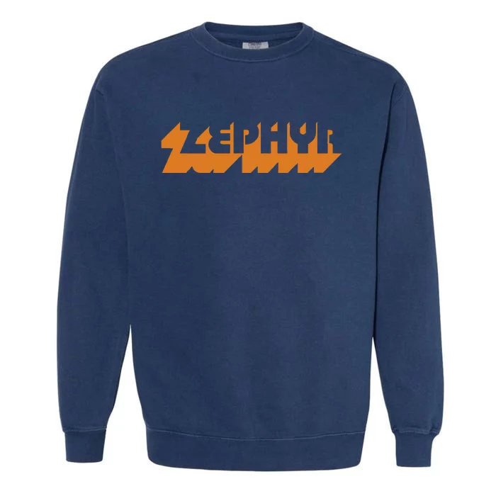 Zephyr Wind Classic Retro Team Vintage Skate Surf Vibe Style Garment-Dyed Sweatshirt